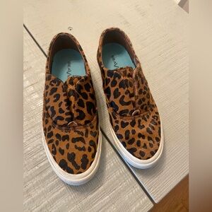 Seavees Women Leopard cowhide Slip-On Shoes size 8 US or size 39 EU